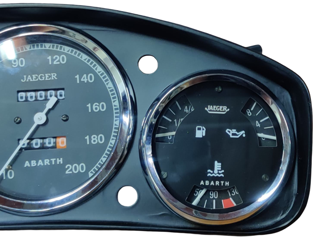 Instrumententafel des Abarth 600