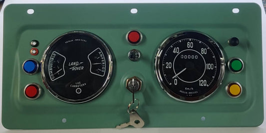 Instrumententafel des Land Rover Santana