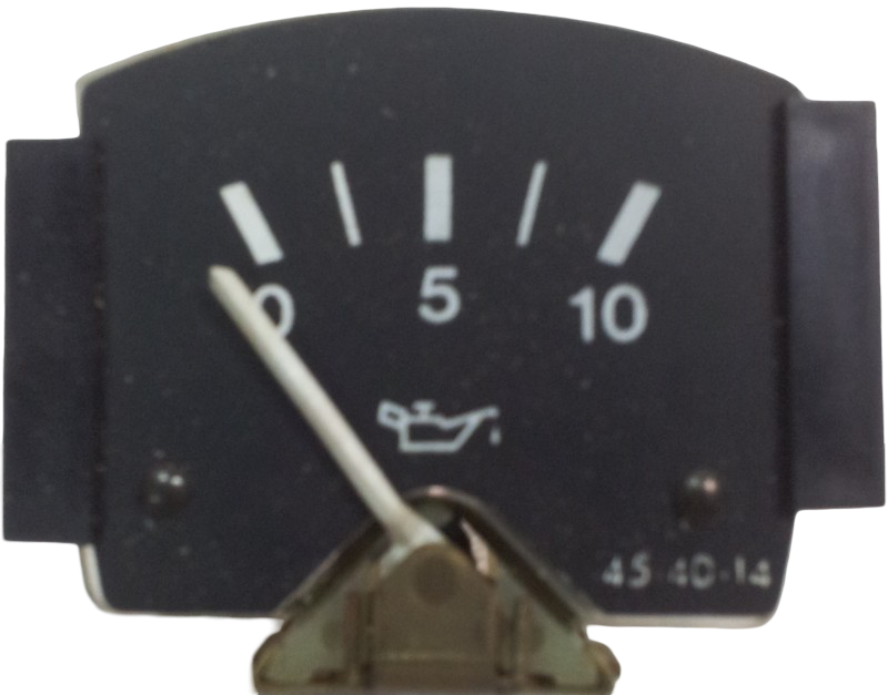 Pressure gauge. Oil pressure gauge