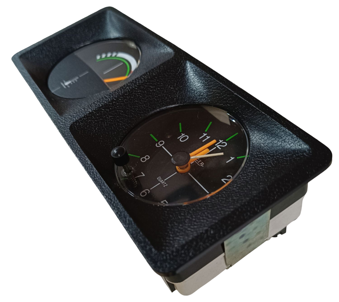 Renault 14 time and temperature clock