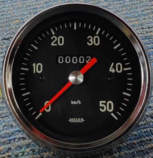 Speedometer/odometer. Truck or bus