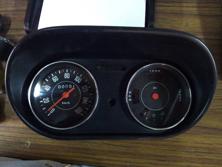 Instrumententafel des Seat 127 (1. Serie)