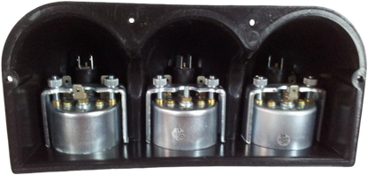 Manometer, Thermometer und Voltmeter mit Ständer.