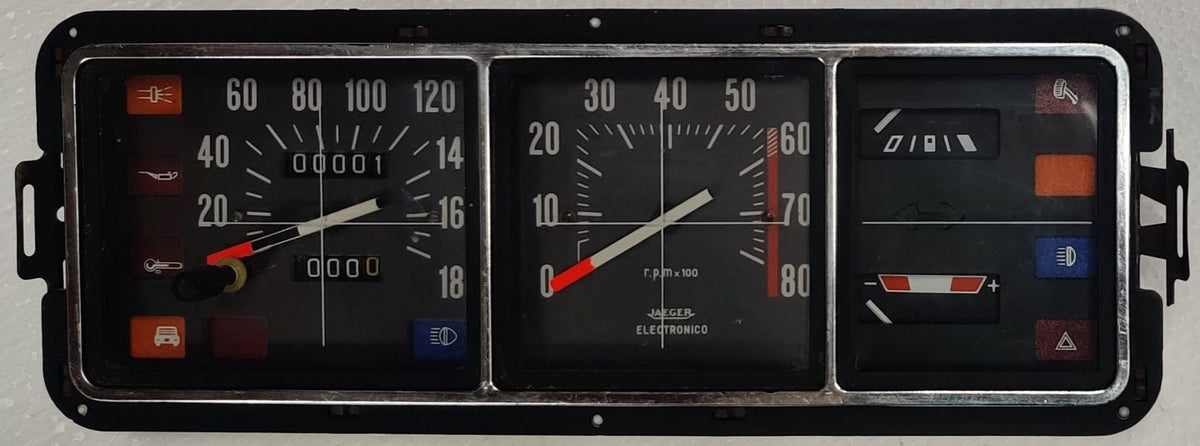 Renault 5 TS instrument cluster