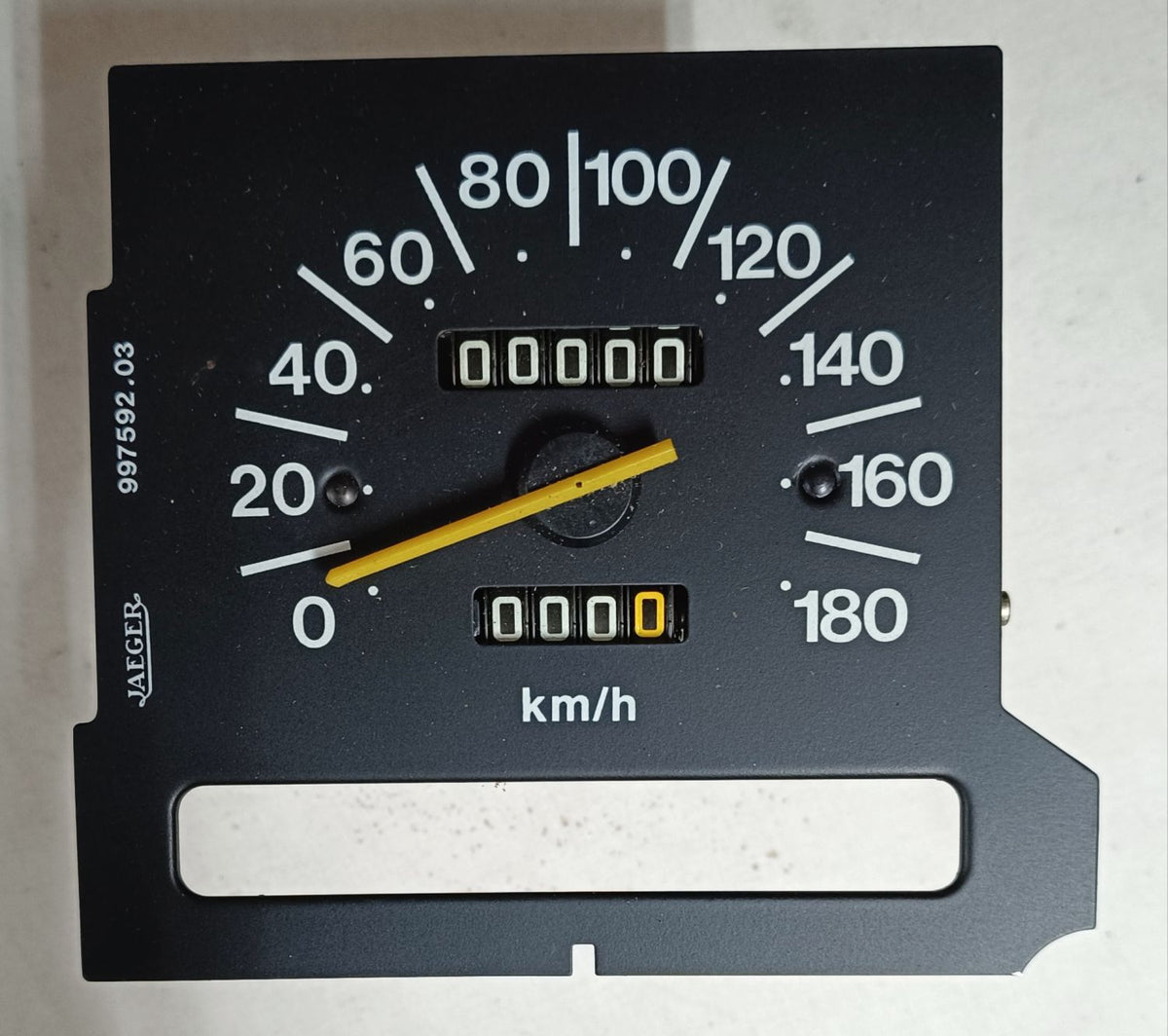 Seat 131 180 km/h speedometer