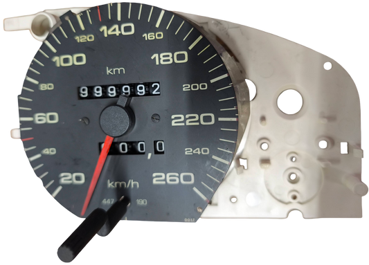 Speedometer/odometer. AUDI 100 C3